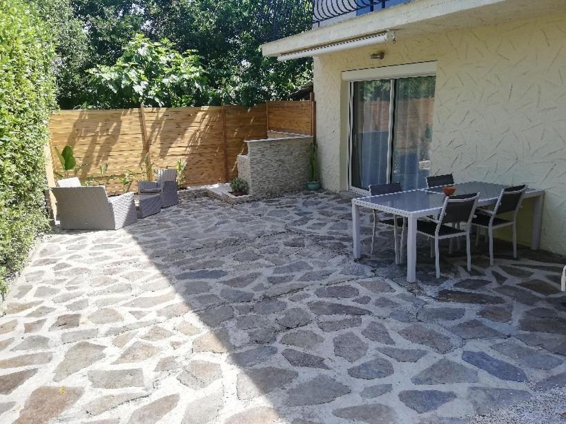Appartement T2 Rez De Villa Proche Bord De Mer 르프라데 외부 사진